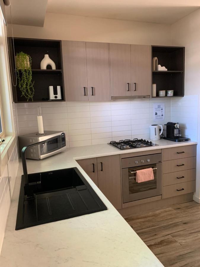 Lakeside Serviced * Shepparton