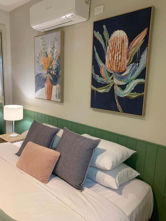 Lakeside Serviced Apartment *